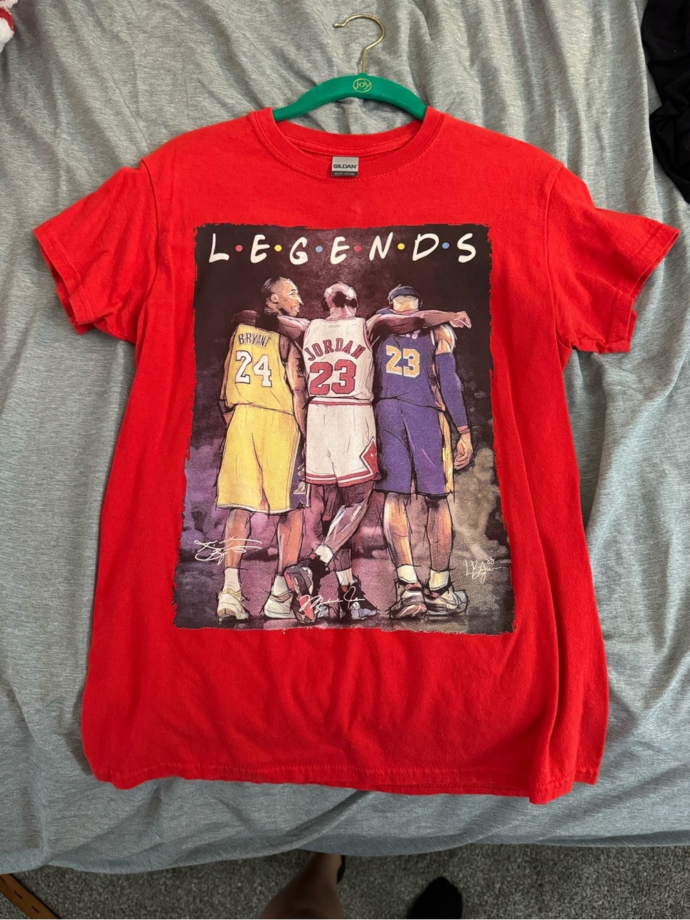 LEGENDS Basketball Graphic Tee - Red